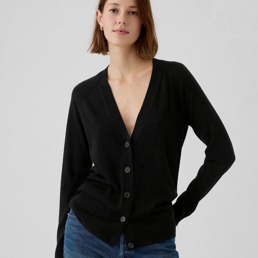 Banana Republic 100% Extra Fine Merino Wool Black Cardigan Sweater - Size S